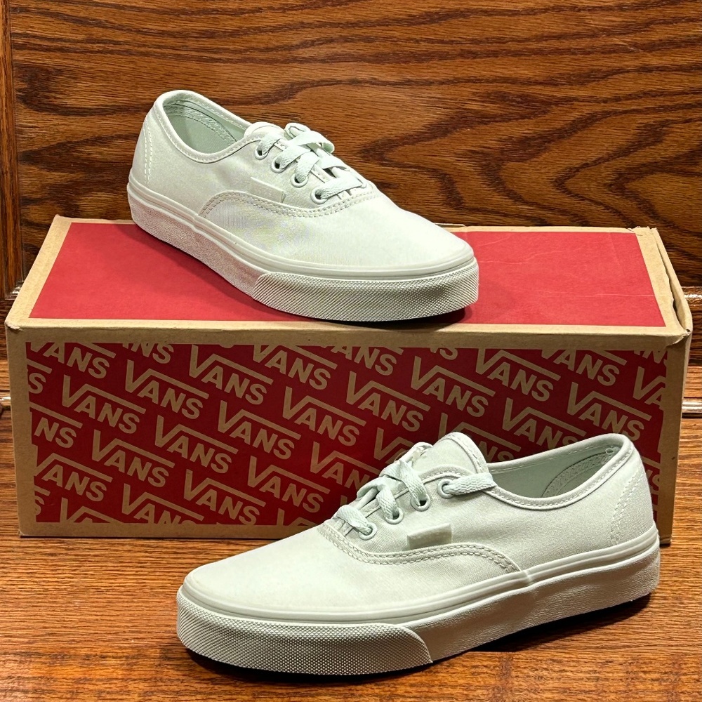 Vans Authentic Kids Sneakers Light Mint Green Canvas Low Top Shoes Size 4.0